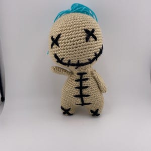 Gehäkelte Voodoopuppe Amigurumi