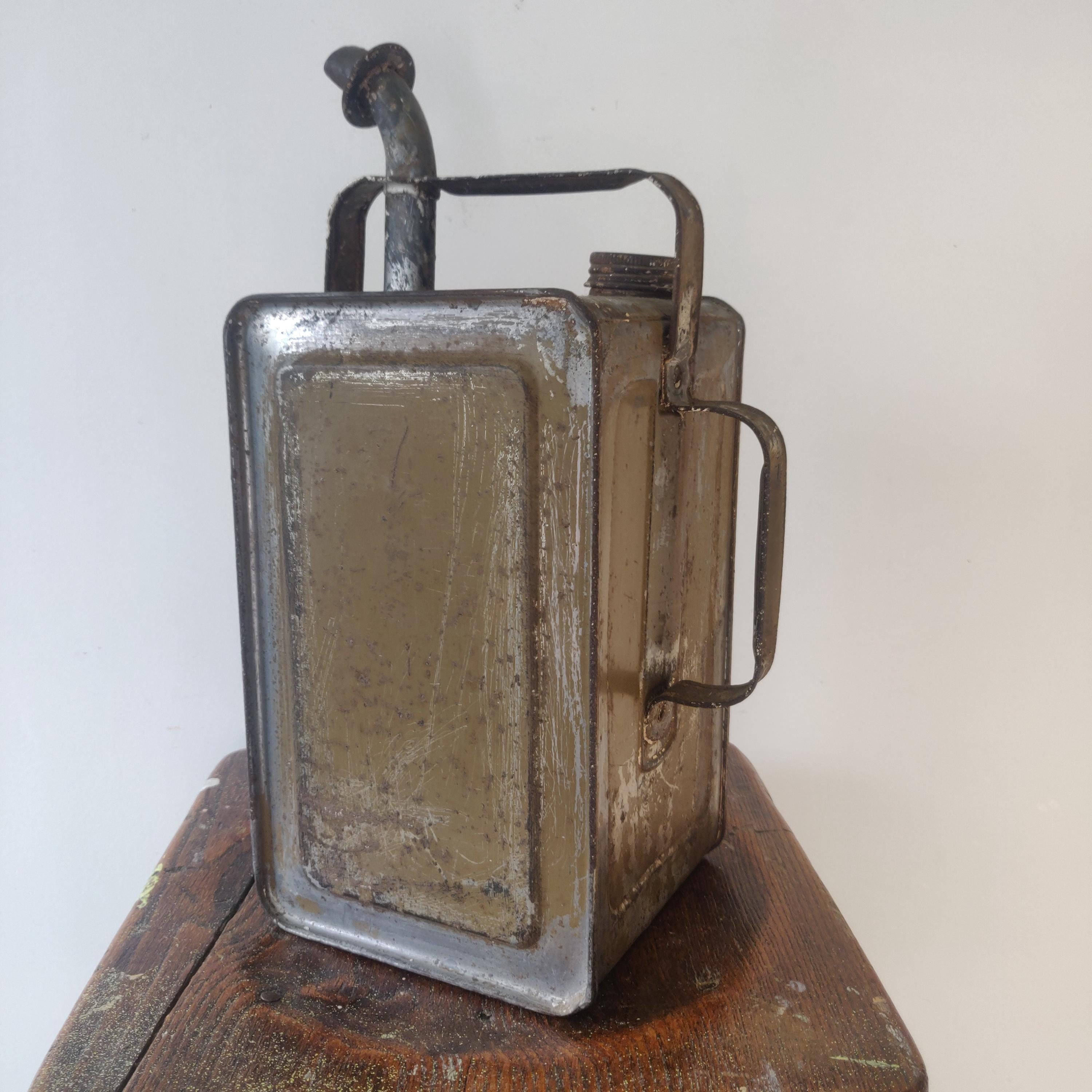 Esso oil can - Etsy 日本