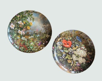 Two Vintage Fürstenberg Collector&#39;s Plates Wild Beauties Collection by Hans Graß