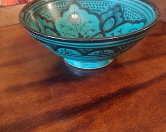 Vintage assif safi  Moroccan hand made and painted bowl