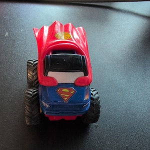 Hot wheels Superman monster jam monster truck Die-cast Car Superhero Blue image 1