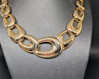 Chunky Gold Tone Oval Link Chain Necklace 17 1/2"