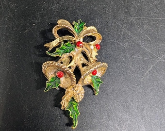 Vintage Gerry's Christmas Bells and Holly Brooch