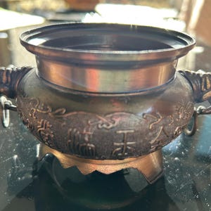 Chinese incense burner