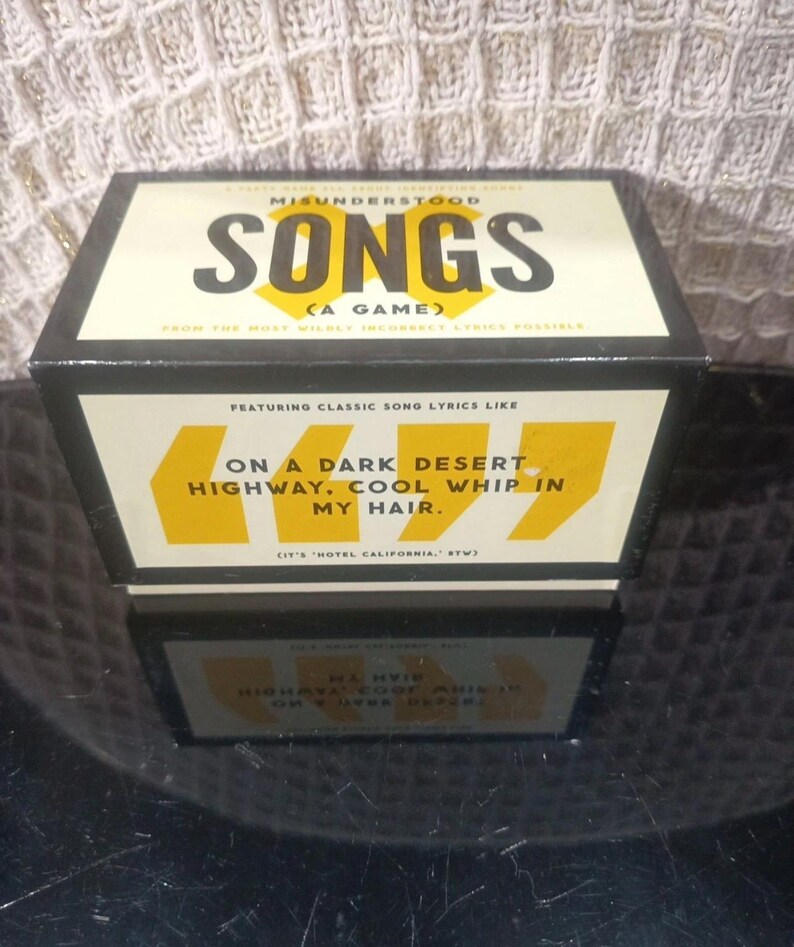 Misunderstood Songs Game | E-pood