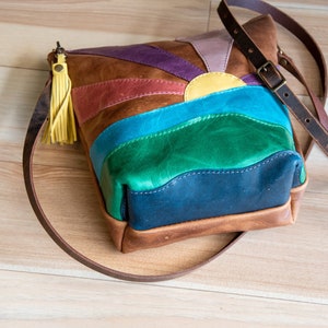 Mountain Ocean | small tote | Chestnut | Zip + Tassel | Eco Friendly Leather Bag