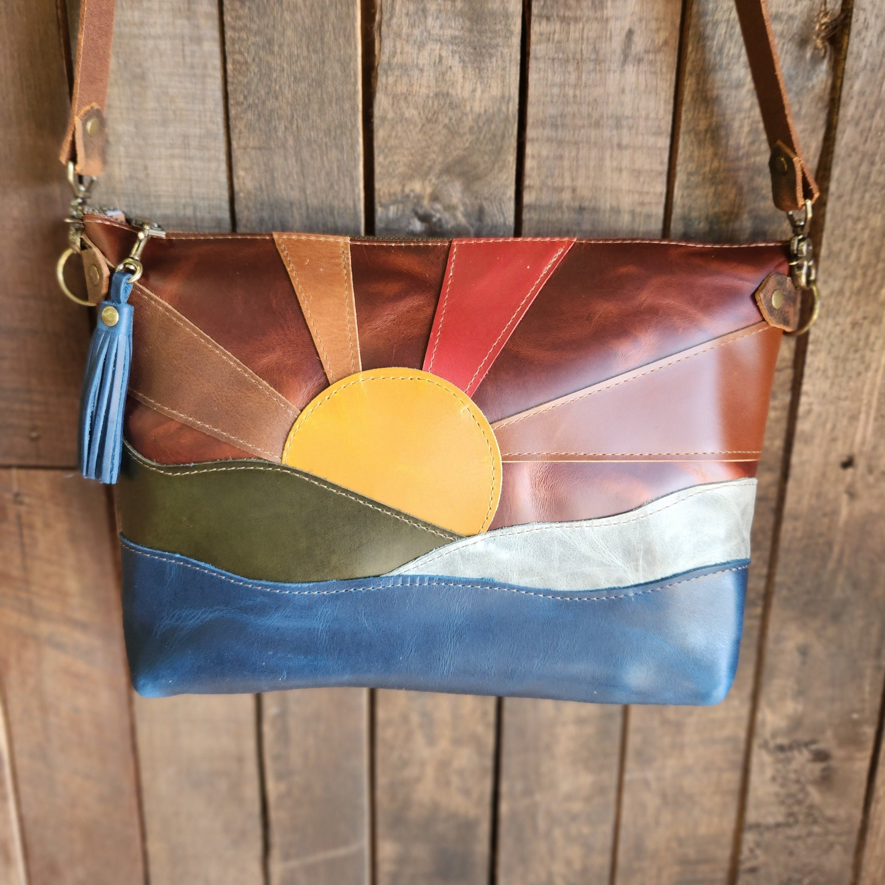 Mountain Feist Shoulder Bag Mountain Feist Shoulder Bag