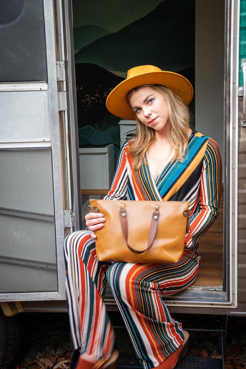 Handmade Leather Purse Leather Tote Bag The Bowler Bag Sunflower