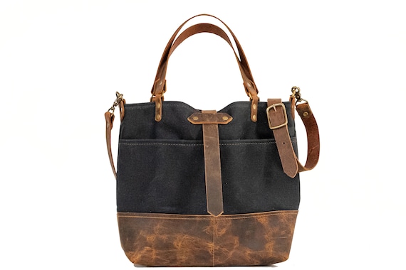 関税送料込 Canvas Tote Bag with Leather Details Handmade Waxed Canvas Tote Bag With Crossbody Strap | Large