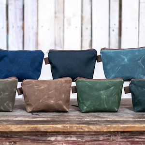 Handgemachte gewachste Canvas Reißverschluss Tasche | Mehrzweck-Werkzeugtasche | Wasserfester Allzweckbeutel in drei Größen | Kostenloser USA Versand über 35