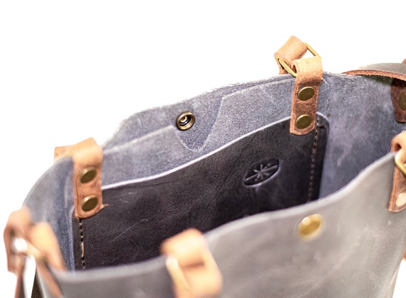 classic leather purse