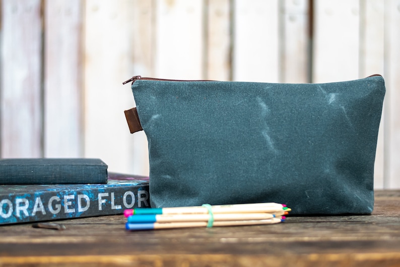 Cartera pequeña impermeable con cremallera de lona encerada hecha a mano / Monedero / Hecho en EE. UU. imagen 4