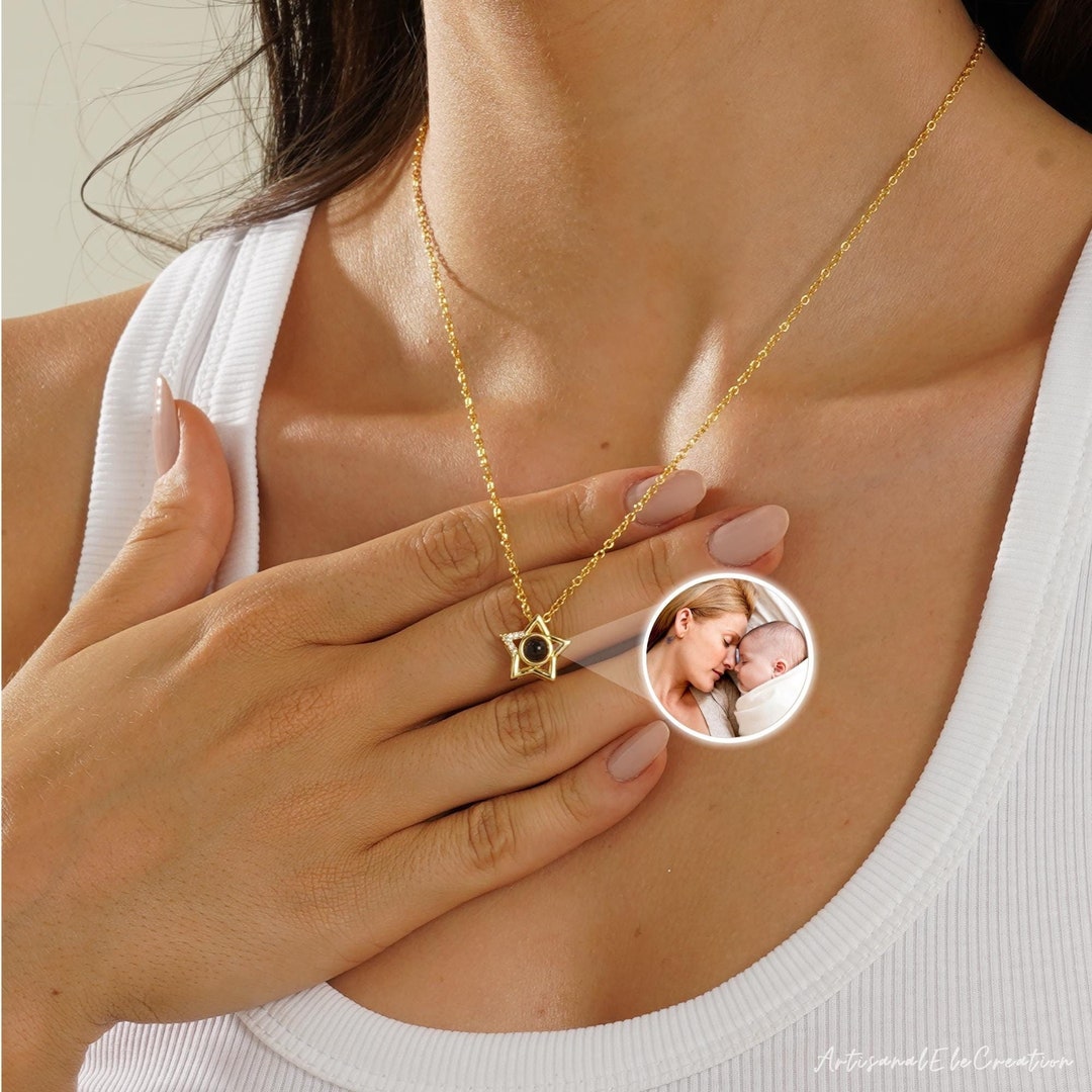 Star moon projection customized photo necklace
