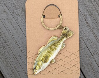 Wooden Largemouth Bass Keychain – Fisherman Gift – Custom Engraved Birch Wood Keyring