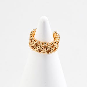 Anillo de filigrana con flores, anillo apilable de estilo vintage, alianza de boda de oro, joyería vintage, regalo delicado para ella, anillo calado, anillo de encaje de plata 925