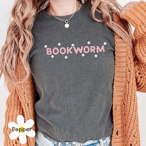 Daisy Bookworm T Shirt Comfort Colors, Book Lovers Gifts, Book Shirts For Women, Bookish Shirt, Book Club Shirt, Bookworm Shirt Library Gift
