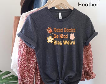 Retro 'Read Books' Graphic T-Shirt: Book Lover Gift