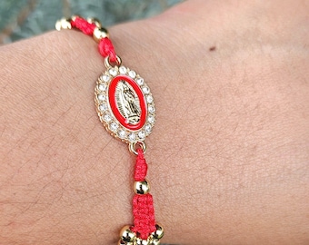 Bracciale filo, braccialetto Vergine Maria, braccialetto fatto a mano, regalo per lei.