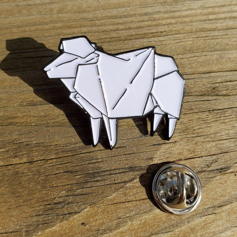 Origami Sheep Blade Runner 2049 Inspired Soft Enamel Lapel Pin Retro 1980s image 1