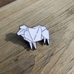 Origami Sheep Blade Runner 2049 Inspired Soft Enamel Lapel Pin Retro 1980s image 3