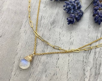 Collier en couches de pierres précieuses délicates avec pierre de lune, collier minimaliste à double chaîne parfait pour les cadeaux pour elle, cadeaux de retraite, cadeau d'anniversaire