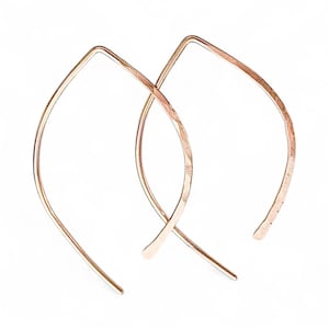 Orecchini ad arco martellato: argento sterling, oro riempito, oro rosa