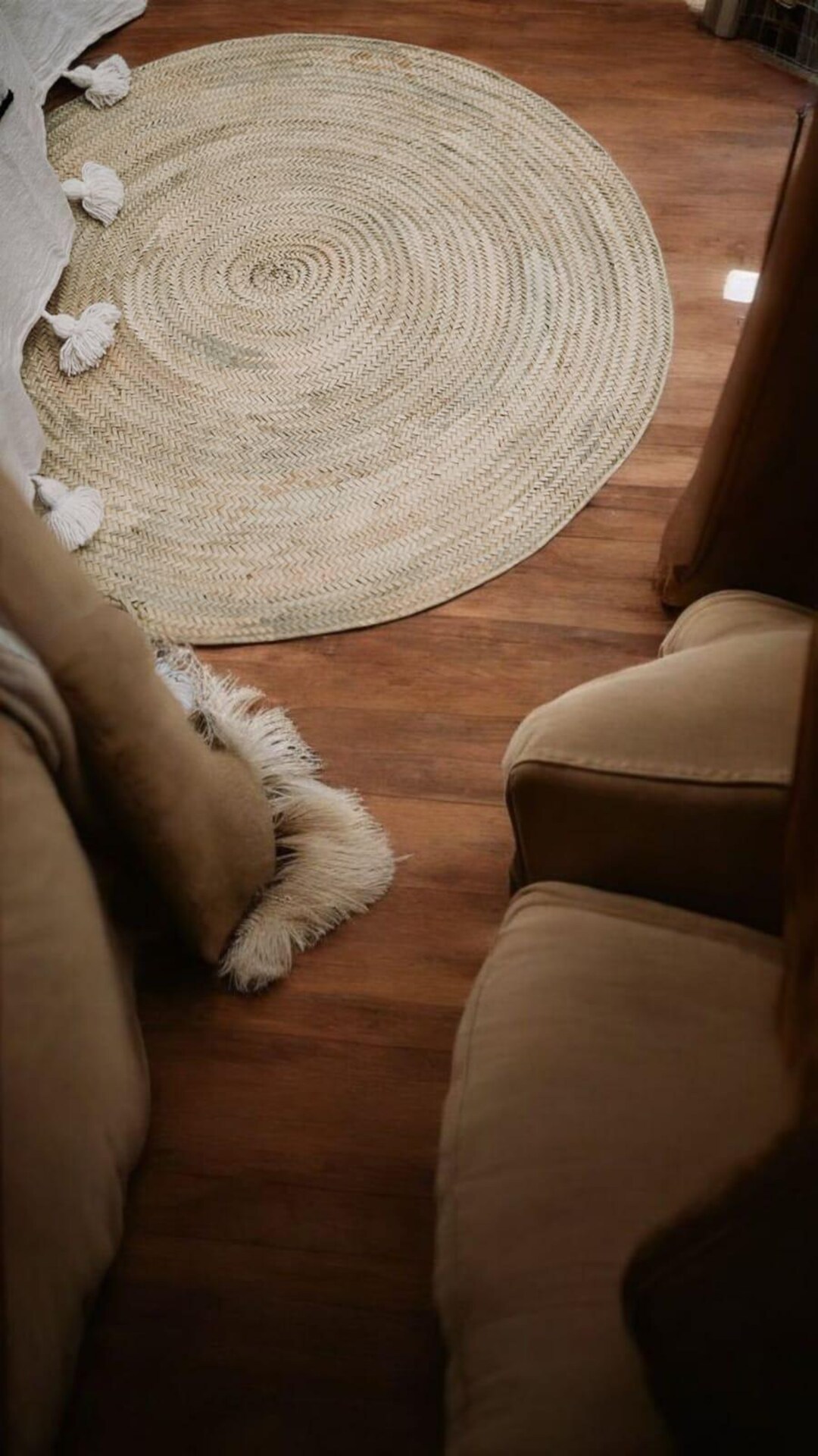 Handwoven Raffia Round Rug – Natural Boho Floor Mat – Wicker Palm Leaf ...