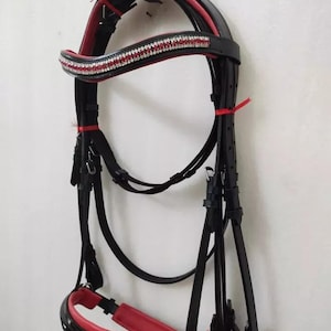 Beautiful Patent Leather Dressage Bridle 3 Row Crystal Browband Red Padding