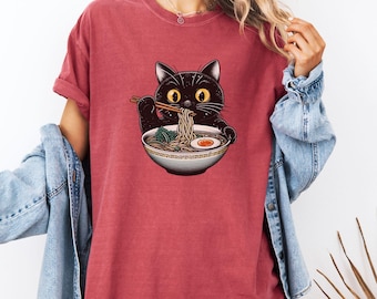 Japanese Noodle Cat Tee – Funny Ramen Graphic Shirt for Cat Owners, Comfort Colors