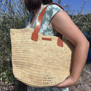 Gehaakte raffia tas met leren en katoenen binnenkant - Handgemaakte raffia tas, tote bag, zomertas, handgemaakte stro tas, handtas, knutselwerkjes