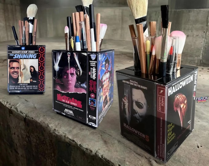 Horror Movie Cassette Tape Desk Organizer Unique Pencil Pen holder Makeup Brush Holder Vintage Horror Decor VHS Halloween Friday 13th Elm St