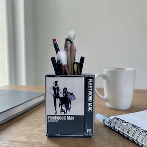 Organisateur de bureau vintage Fleetwood Mac Cassette Tapes, porte-crayons porte-pinceau de maquillage