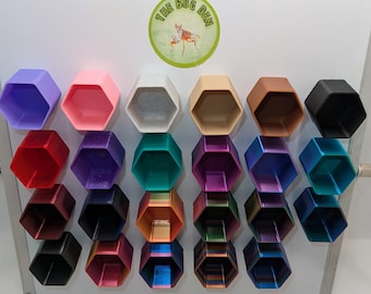 Hex hide for jumping spider and other inverts. Large size. 3d printed