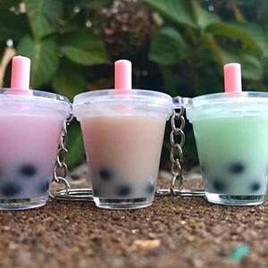 BOBA TEA KEYCHAIN, honeydew boba, strawberry boba, milk tea boba, bubble tea keychain, milk tea keychain