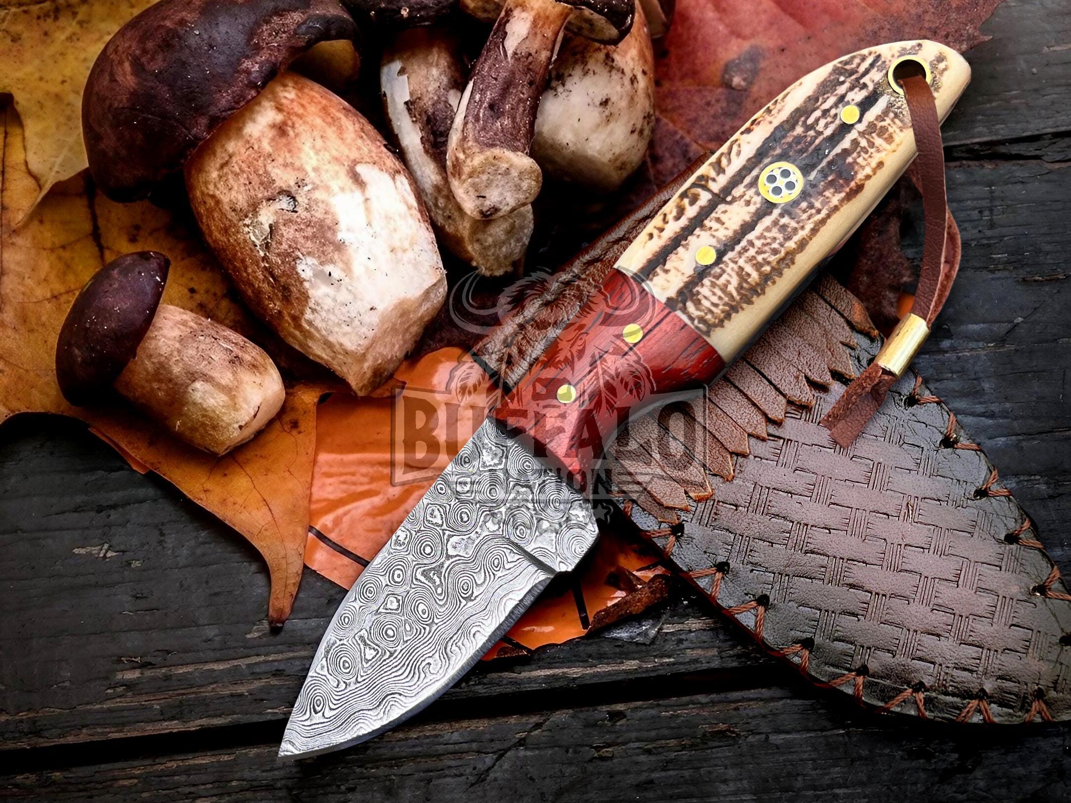 Handgefertigtes Damast-Stiermesser Mit Knochengriff – Cowboy-Messer Inkl. Lederscheide