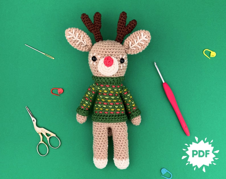 Reindeer crochet pattern image 1