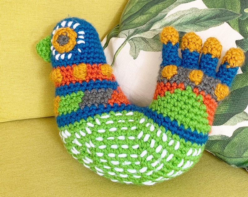 Speckled bird decoration crochet amigurumi pattern image 5