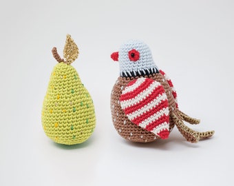 A Partridge and a Pear amigurumi crochet pattern