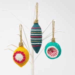 Vintage Style Crochet Bauble Pattern