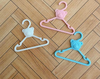 3d printed Mini Teddy Hangers for doll Baby Clothes Wardrobe