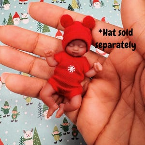 Handmade Christmas Onesie and Hat for Mini Zuru Baby Dolls (2.5 inch)