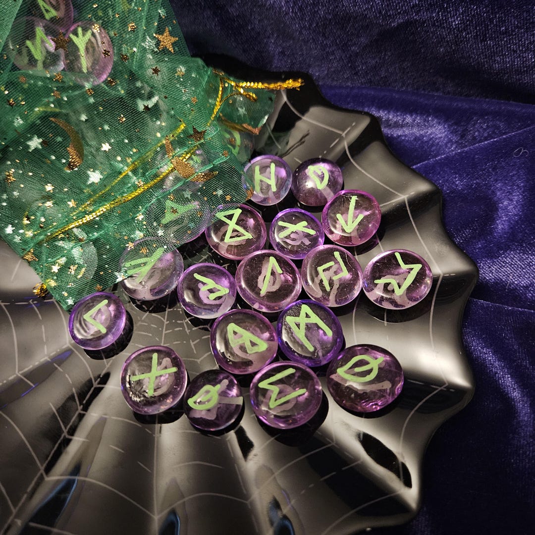 Elder Futhark Runes | Purple Runes | Leaf Runes | Casting Runes | Runes ...