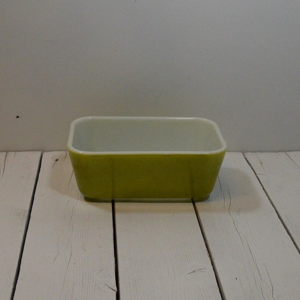 Vintage Pyrex Verde Refrigerator Dish #502