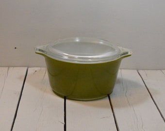 Vintage Pyrex Verde Round Casserole #473 with Lid