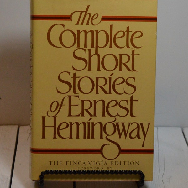 The Complete Short Stories of Ernest Hemingway, Vintage Book