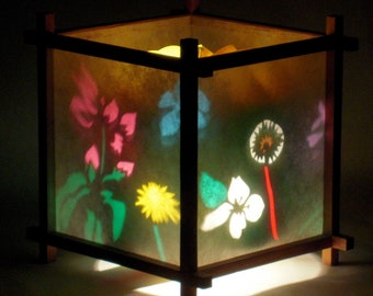 Linterna de armonía de flores de primavera, linterna eléctrica, ideal para el Día de la Madre, San Valentín, cumpleaños