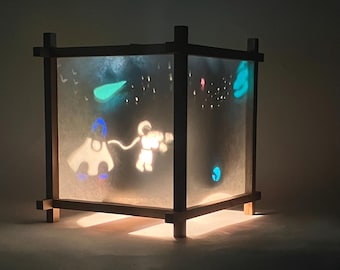Linterna de armonía de astronauta, linternas de papel, linterna decorativa, luz de noche para niños, lámpara de movimiento