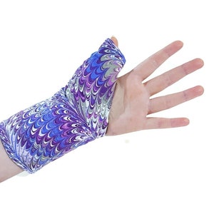 Heat Cold Thumb Wrap, Tech Lover Gift, Thumb Wrist Wrap, Texting Gaming, Carpal Tunnel, Tendonitis, Rheumatoid Arthrits, Hand Heating Pad