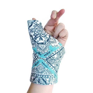 Microwave Heat Pack Cold Wrap for Thumb Wrist, Texting Gaming Typing, Comfort Wrap, Personal Accessories for Her, Tech Lover Geekery Gift image 2