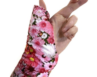 Thumb Hot Cold Pack, Tech Lovers, Carpal Tunnel, Arthritis Gift, Thumb Wrist, for gamers, texters, typing, Heating Pad for Thumb, pink